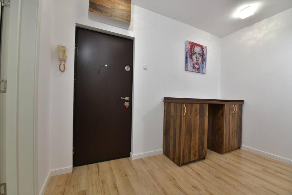 Luxury Studio / Ghencea Leilighet Bucureşti Eksteriør bilde